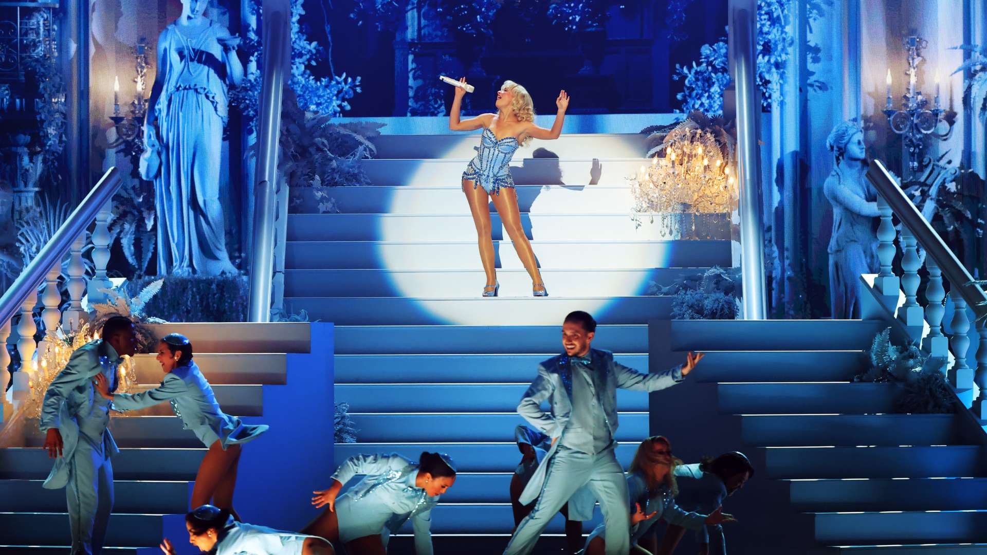 拉卡澤特和奧利斯居然能在這個奧運半決賽首發.